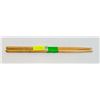 Image 1 : WOODEN DRUMSTICKS PAIR