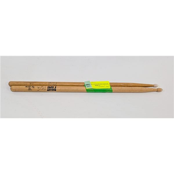 WOODEN DRUMSTICKS PAIR
