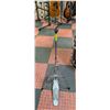 Image 1 : FOLDING CHROME HI HAT STAND