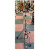 Image 1 : FOLDING CHROME HI HAT STAND