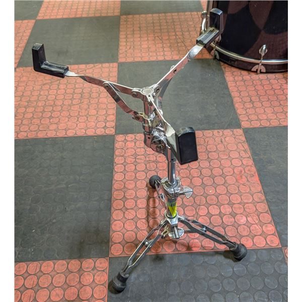 SNARE DRUM STAND CHROME