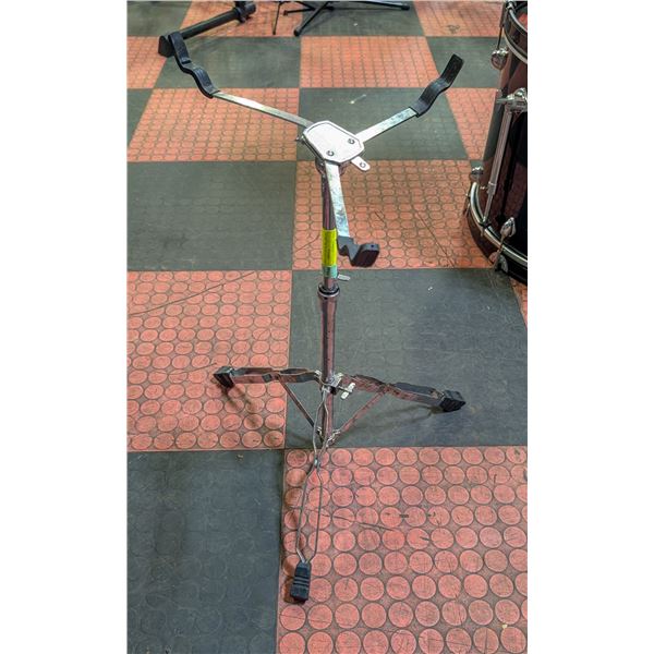 SNARE DRUM STAND CHROME
