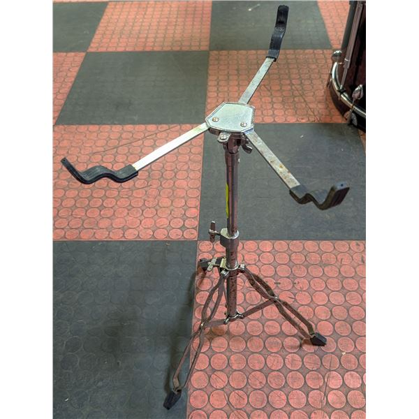 SNARE DRUM STAND CHROME