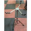 Image 1 : SNARE DRUM STAND CHROME