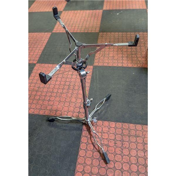 SNARE DRUM STAND CHROME