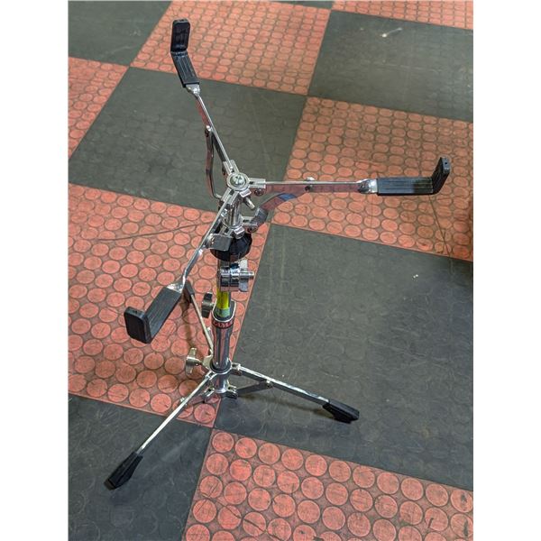 SNARE DRUM STAND CHROME