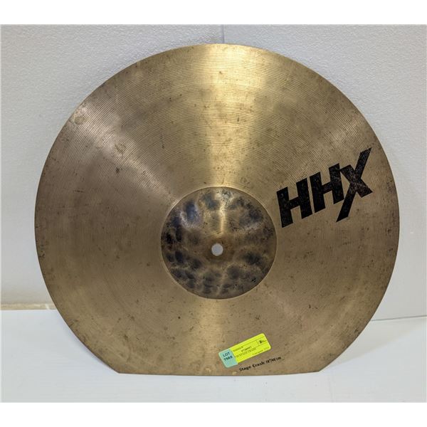HHX 17 IN STAGE CRASH