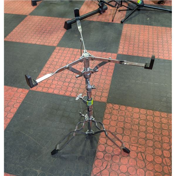 SNARE DRUM STAND CHROME