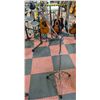 Image 1 : FOLDING CHROME CYMBAL STAND