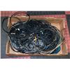 Image 1 : ASSORTED GUITAR AND MUSIC CORDS