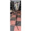 Image 1 : ADJUSTABLE MIC STAND