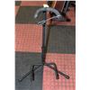 Image 1 : SINGLE NECK GUITAR STAND