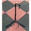 Image 1 : SINGLE NECK GUITAR STAND