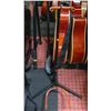 Image 1 : SINGLE NECK GUITAR STAND