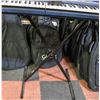 Image 1 : FOLDING KEYBOARD STAND