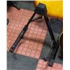 Image 1 : SINGLE NECK GUITAR STAND