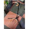 Image 1 : SINGLE NECK GUITAR STAND