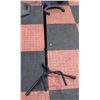Image 1 : SINGLE NECK GUITAR STAND
