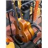 Image 1 : MULTI GUITAR STAND