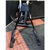 Image 1 : SINGLE NECK GUITAR STAND