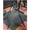 Image 1 : SINGLE NECK GUITAR STAND