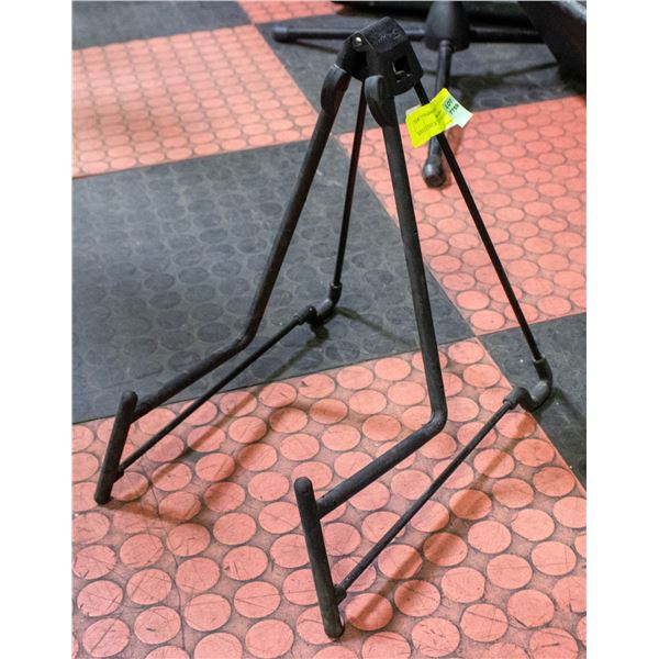 SINGLE NECK GUITAR STAND