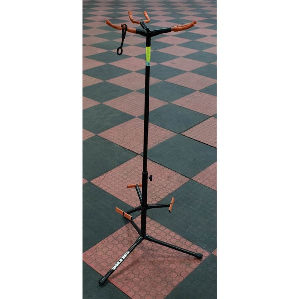 MULTI GUITAR STAND