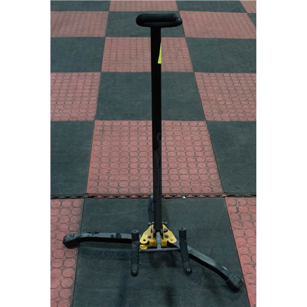 SINGLE NECK GUITAR STAND