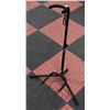 Image 1 : SINGLE NECK GUITAR STAND