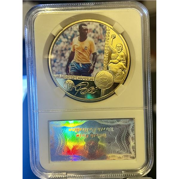 Pelé gold-plated medallion