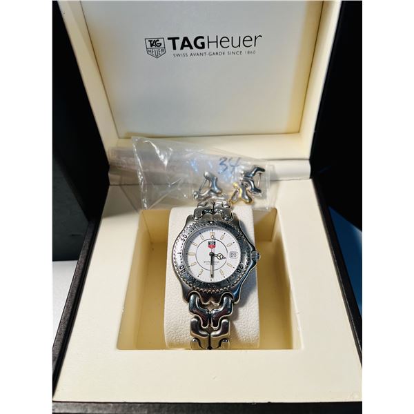 TAG Heuer Sports Elegance Professional 200m