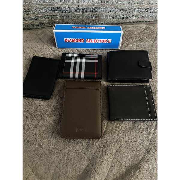 New Men’s Wallet Lot of 5 with Diamond Selector II Gemstone Tester