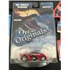 Image 2 : Lot of 3 Sealed Hot Wheels Collectibles – Land Rover, Monoposto & NASCAR