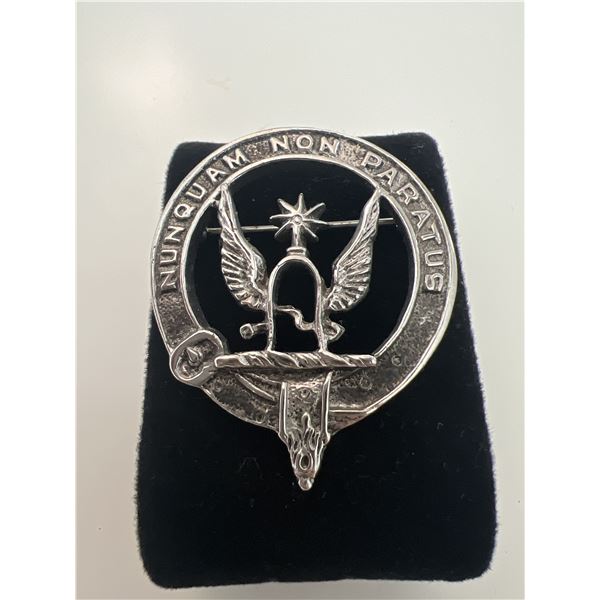 Clan MacInnes Scottish Crest Badge Brooch – “Nunquam Non Paratus” Highlan