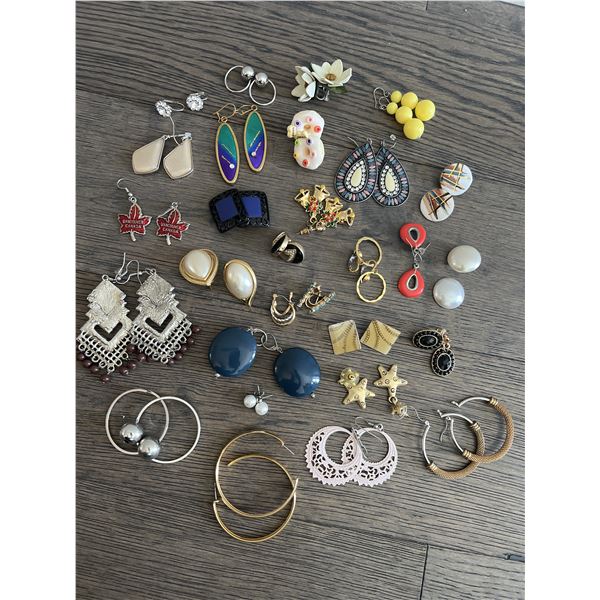 Large Lot of 30 Pairs Vintage & Contemporary Costume Earrings