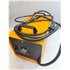 Image 5 : Dayton #CZB3H-18A/12V Charger