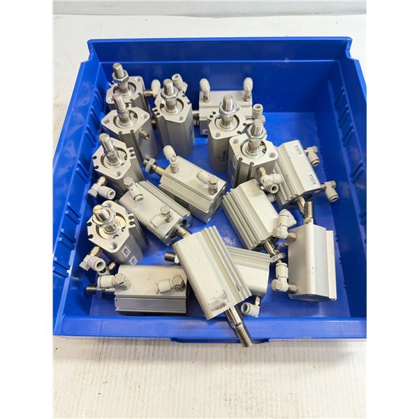 Lot of (15) SMC #CDQ2A25-30DMZ-XC2