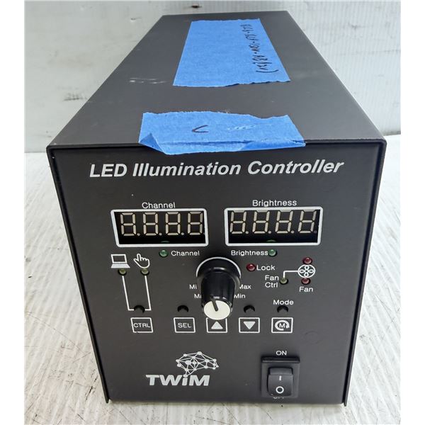 TWIM #RLC7-8CH-150W-AB(12V) LED Illumination Controller