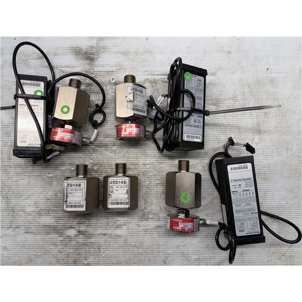 (5) Bongshin #CDES-1t Loadcells w/BS-105 Digital Indicators