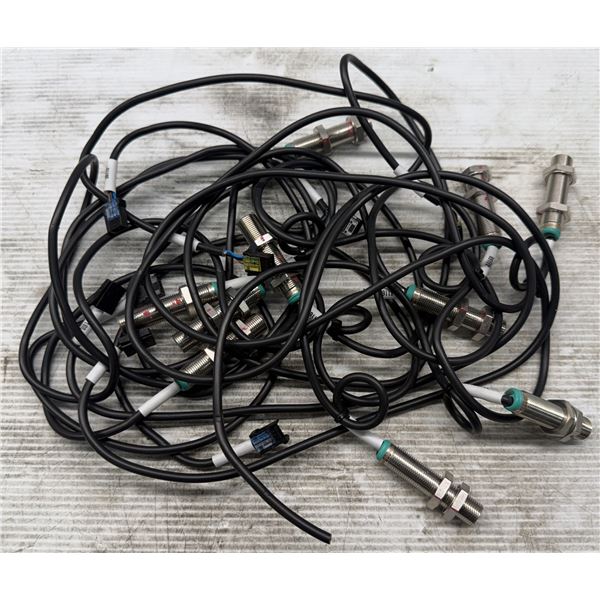 Lot of (10) Pepperl+Fuchs #326161-0003 Inductive Proximity Sensor 3-Wire NBB4-12GM50-E0