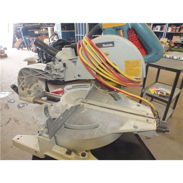 Makita Sliding Mite Saw w/ Stand