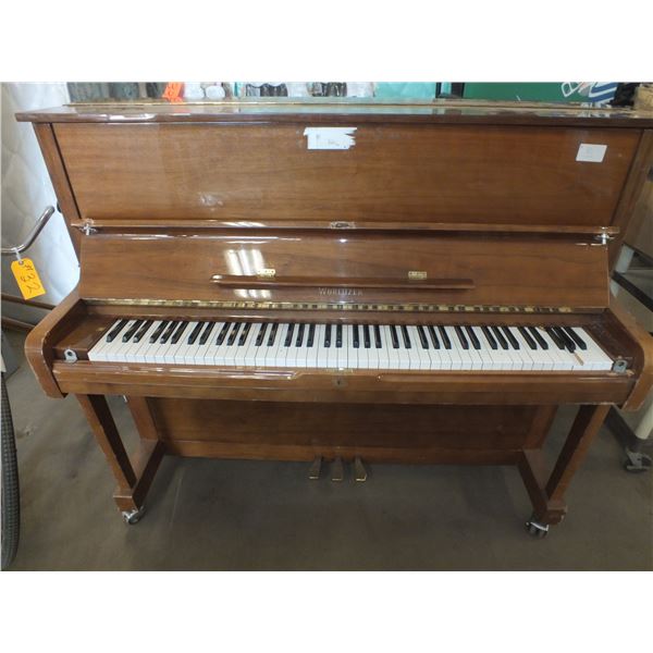 Wurlizer Piano