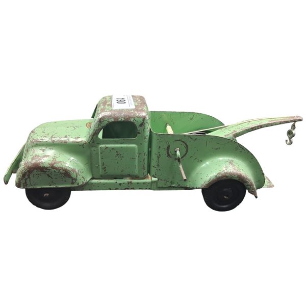Vintage 50s pressed steel Made in Canada Lincoln tow truck 14" rare colour