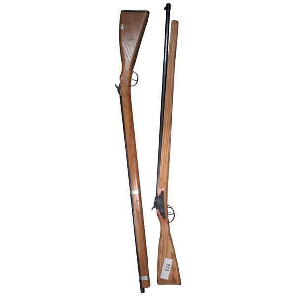 Pair of vintage toy rifles inc. Davey Crockett 37"