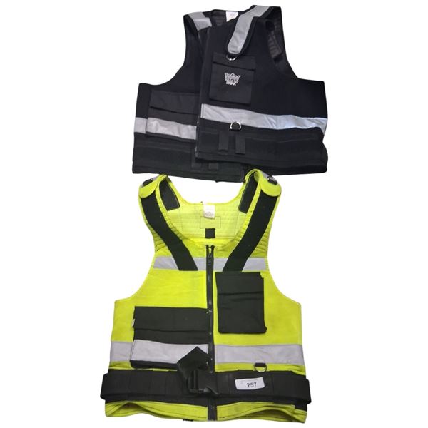 2 size L tool vests