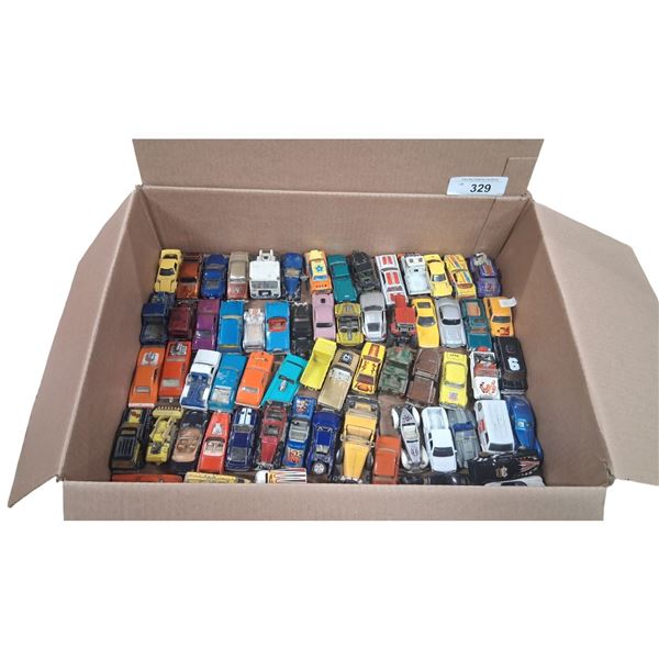 Approx 30 vintage die cast cars