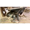 Image 5 : MACGREGOR GOURLAY VINTAGE INDUSTRIAL WOOD JOINTER