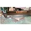 Image 2 : GROUP OF 4 ASSORTED STAPLE GUNS