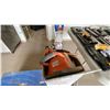 Image 2 : HDX WORKLIGHTS & JOHNSON ROSE CHAFER DISH