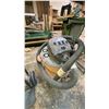 Image 1 : RIDGID WET/DRY SHOP VAC WITH HOSE - 60L